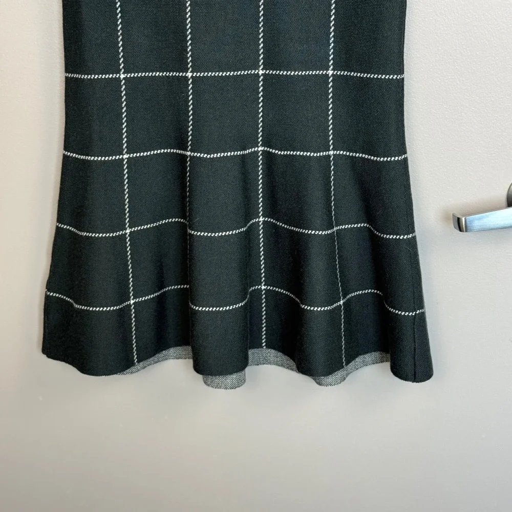 Ann Taylor Skirt Small Petite Gray Wool Blend Windowpane Plaid‎ Flounce Knit